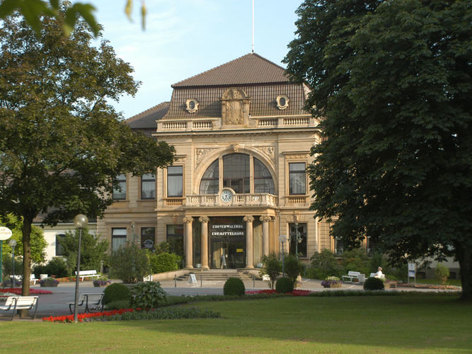 Historisches Kurmittelhaus Hauptportal Gemeindeverwaltung